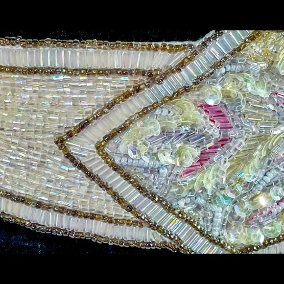 ▪️VTG▪️CHRISTIAN DIOR▪️1980's RARE Handmade Sequin Pearl Accented Beaded Belt - Picture 3 of 11